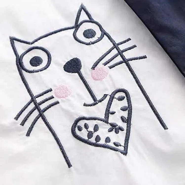 Cartoon Cat Hideout Embroidery Zipper Hoodie Coat