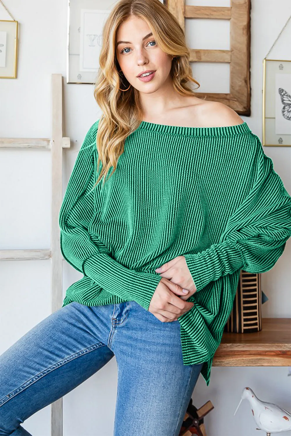 Exposed Seam Lantern Sleeve Top