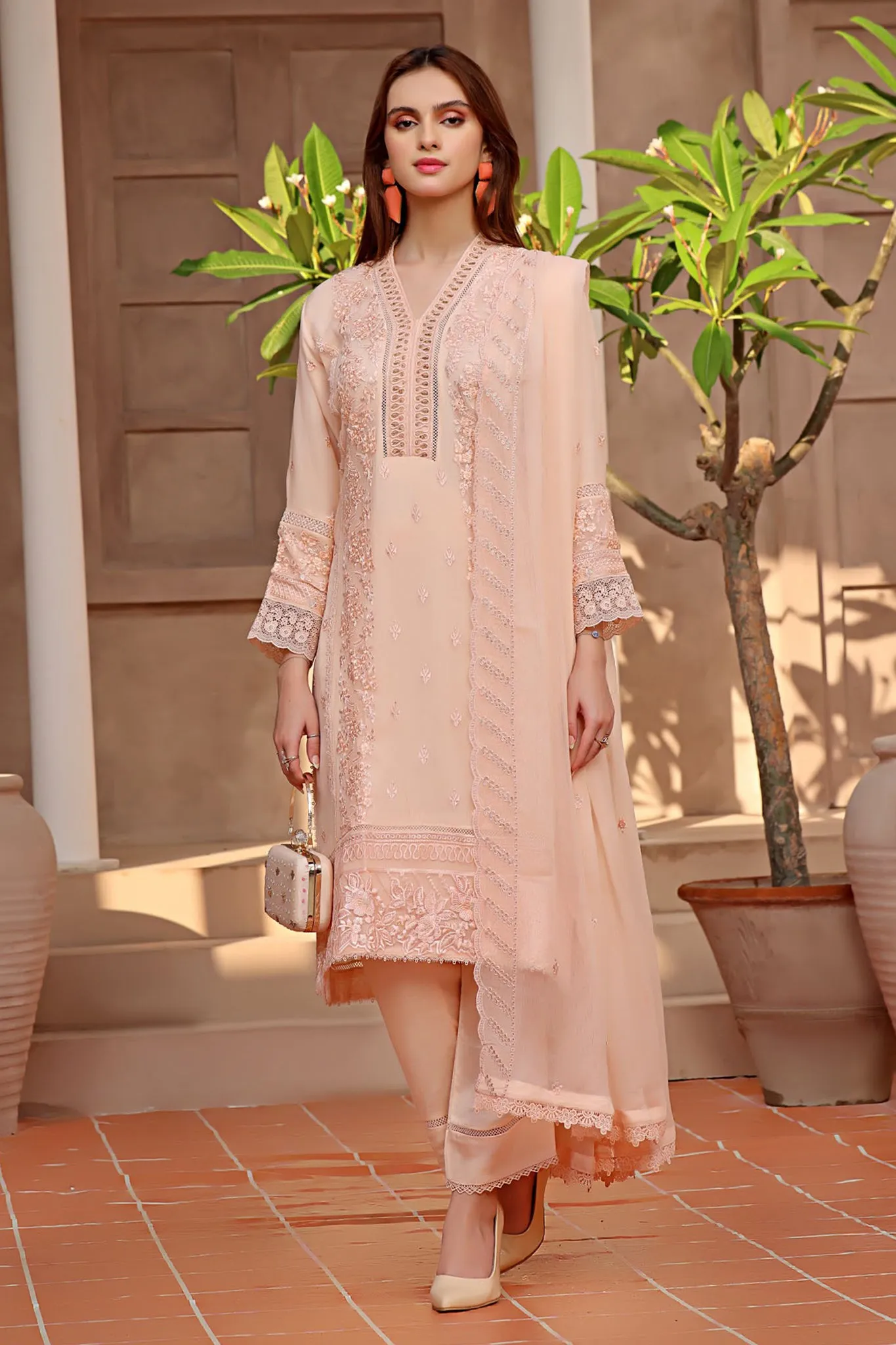 Hazel By Guzel Stitched 3 Piece Festive Formals with Clutch Collection'2024-01-Blush