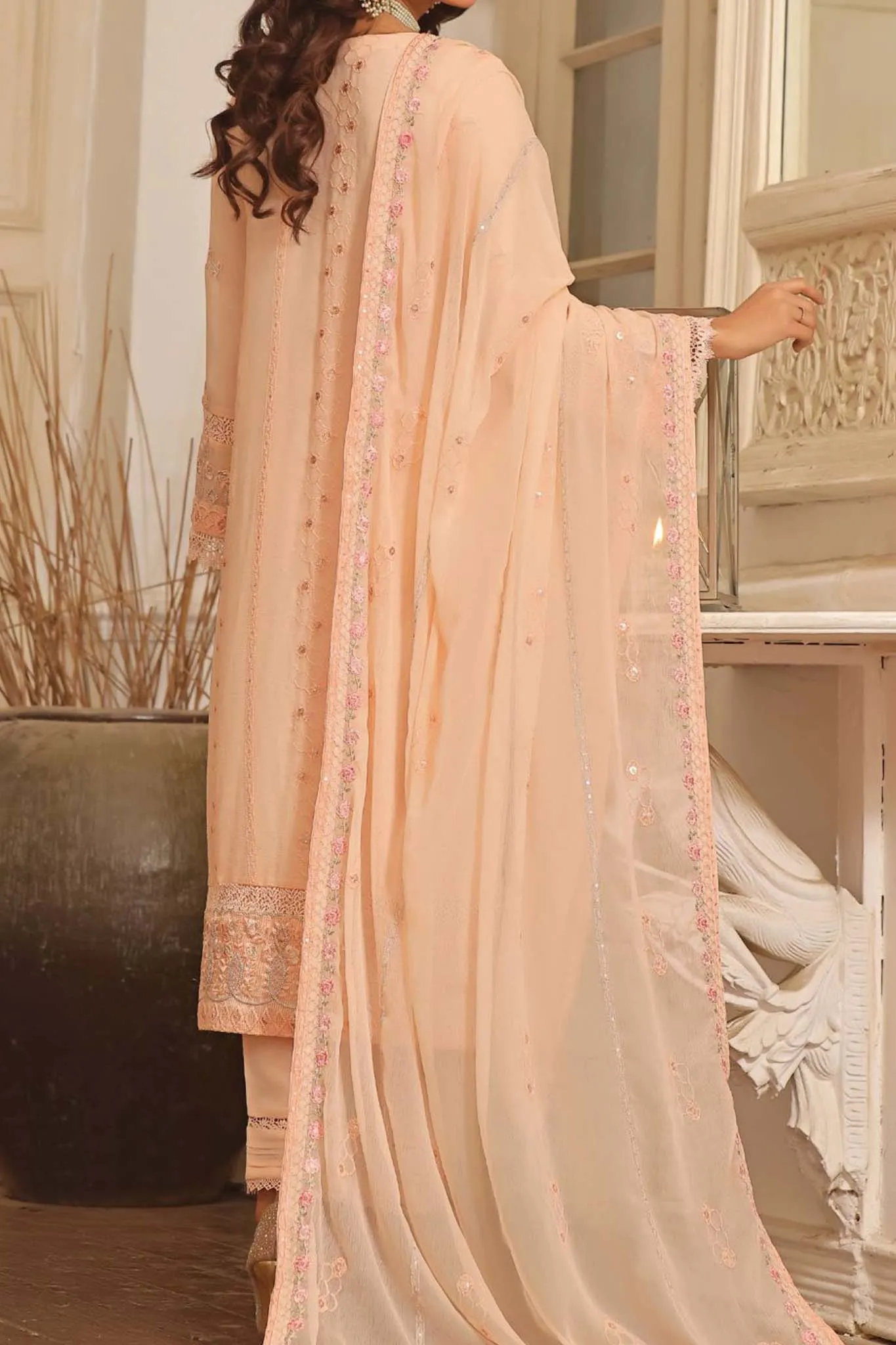 Hoor by Guzel Stitched 3 Piece Chiffon Formals Festive Collection'2024-Gulnar