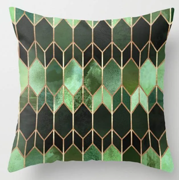 Irregular Triangle Pattern Pillow Cases