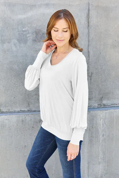 Women's Basic Bae Full Size V-Neck Lantern Sleeve Blouse